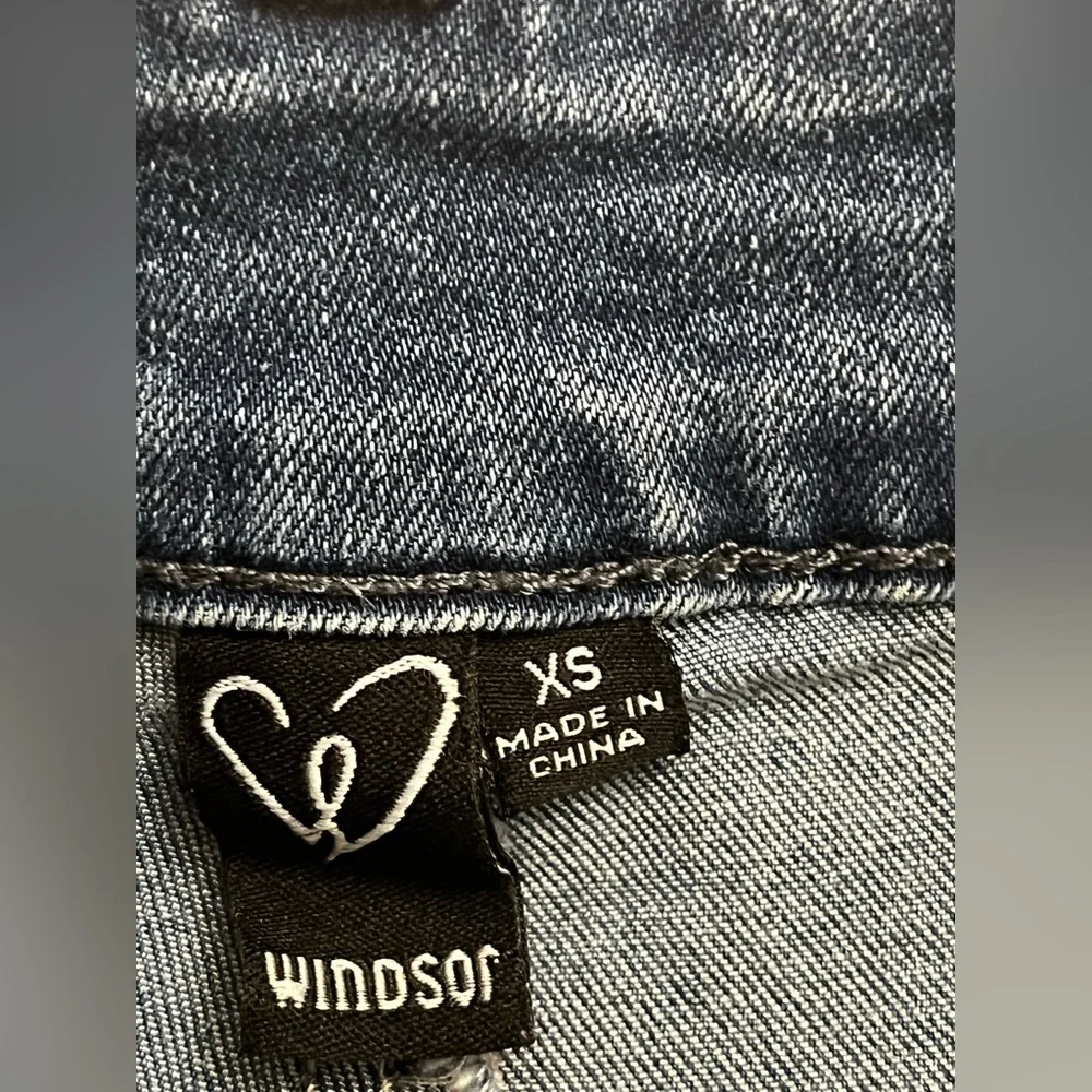 Windsor cutout denim shorts